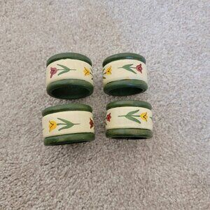 Set of 4 Handpainted Americana Folk Art Napkin Rings
